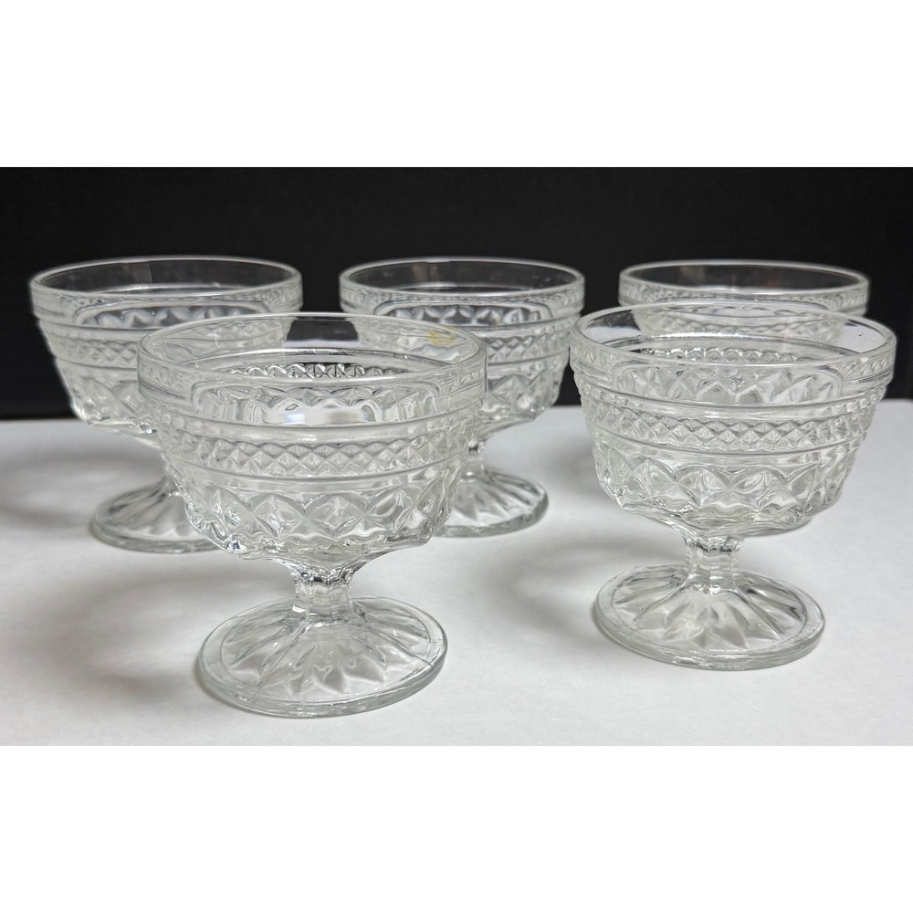 5 VTG Anchor Hocking Wexford Champagne/ Tall Sherbet Glass MCM Retro